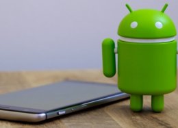 Android: saiba como ativar o layout para canhotos.