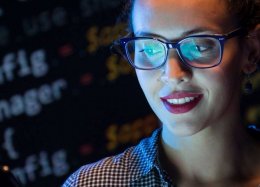 Hackathon só para mulheres mostra a importância feminina na tecnologia.