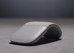 Microsoft lança mouse Surface que pode ser deixado reto para transporte.