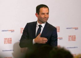 Candidato à presidência na França quer taxar o uso de robôs.