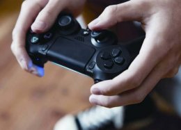 Nova versão do PS4 trará hardware mais potente e gráficos melhores.