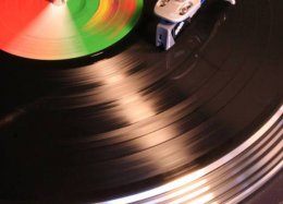 Discos de vinil resistem à invasão digital.