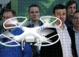 Polícia do Reino Unido vai usar drones para monitorar ruas.