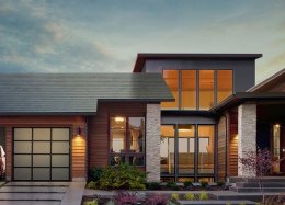 Cidade nos EUA quer exigir casas novas com energia solar e prontas para VEs.