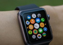 Usuário diz que o Apple Watch queimou seu pulso