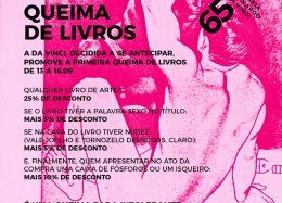 Livraria responde críticos de exposição cancelada com promoção inusitada