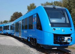 Primeiro trem movido a hidrogênio deve começar a operar ainda neste ano.