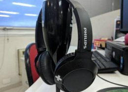 Testamos: Philips Bass+ é uma boa opção para quem curte fones grandes