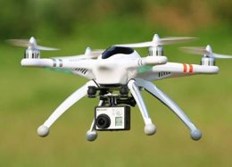 Uso comercial de drones nos EUA vai crescer 10 vezes até 2021, diz agência.