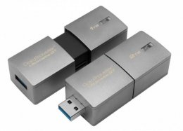 1º pen drive de 2 TB começa a ser vendido em fevereiro