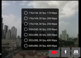 ZapZap, rival brasileiro do WhatsApp, ganha função de vídeo ao vivo.
