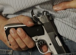 Acabou a festa: Facebook vai banir venda direta de armas de fogo nos EUA