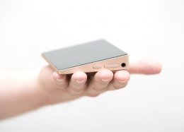 Mini PC impressiona com tela Full HD de 6 polegadas e Windows10